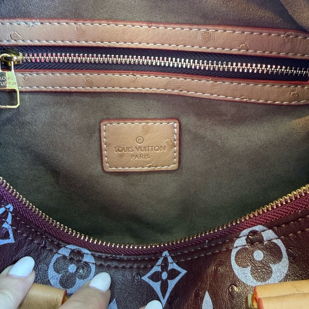 Louis Vuitton Brown Monogram Speedy Satchel with Natural Leather Trim - Picture 3 of 5